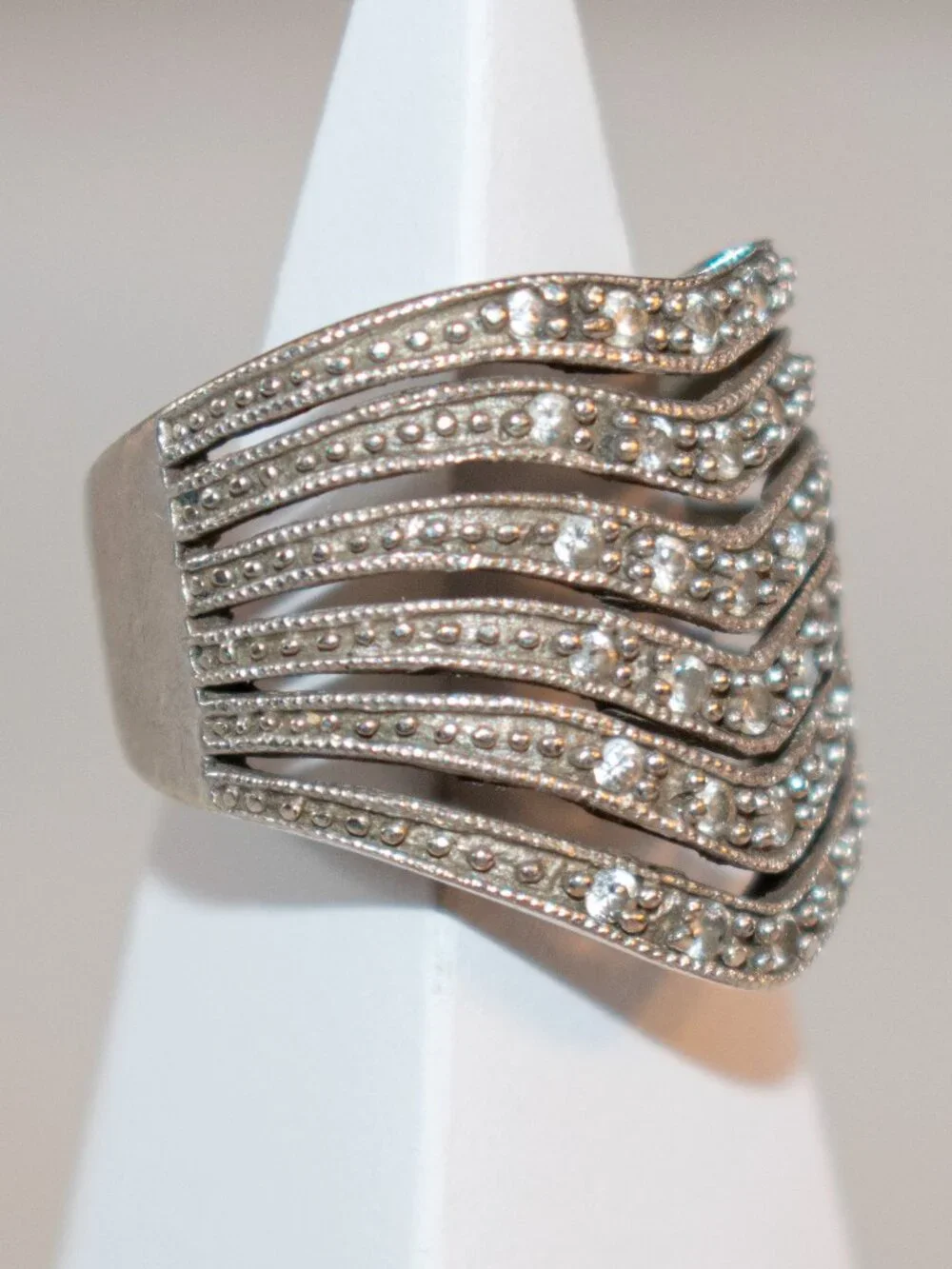 Banana Republic Sterling Silver 925 Cubic Zirconia Wave Style Pave Bands Ring